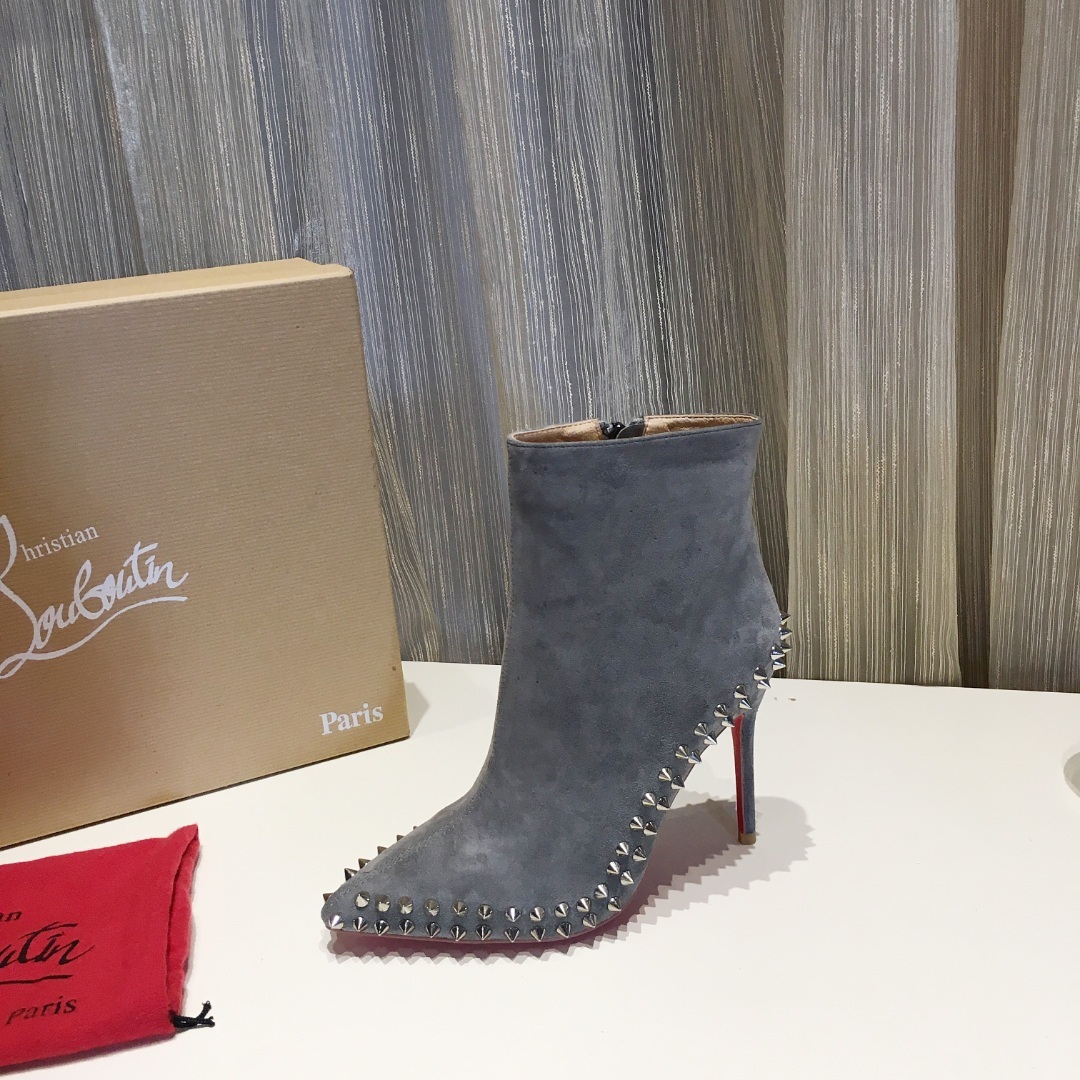 安全安いクリスチャンルブタンChristianLouboutin 靴 実物の写真 スーパーコピー必ず届く N品代引き可能国内発送後払い優良サイト